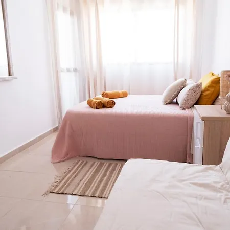 Charming With Balcony - Heart Of Cristianos *